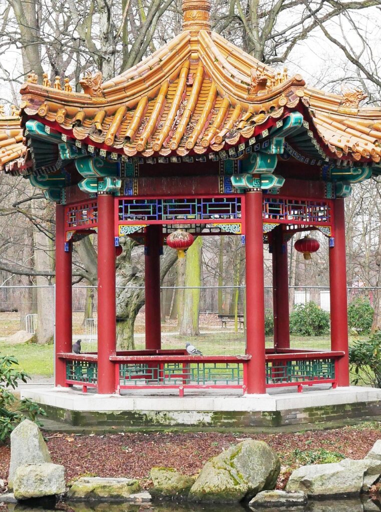 Pavillon in einem Chinesischen Garten