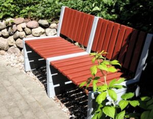 Gartenmöbel streichen